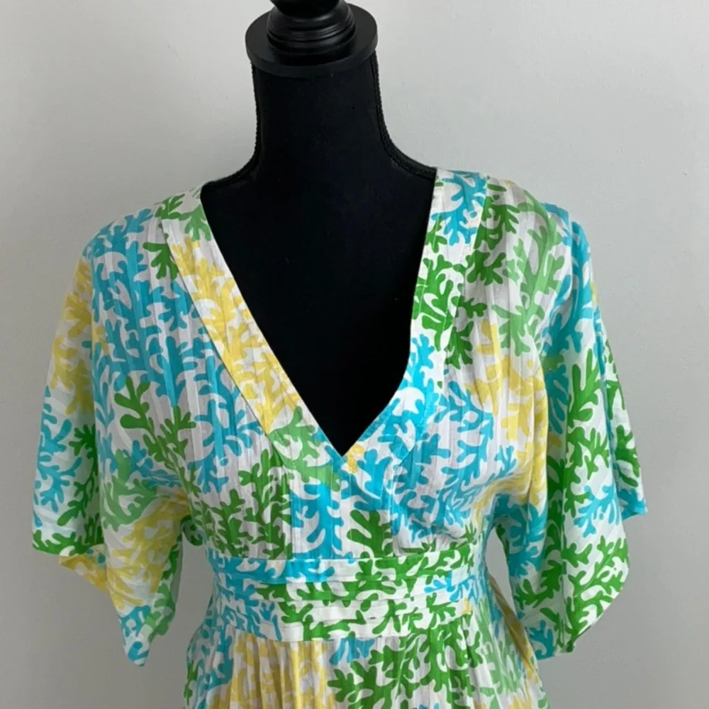 Lilly Pulitzer Multicolor Floral V-Neck Blouse - Picture 2 of 11